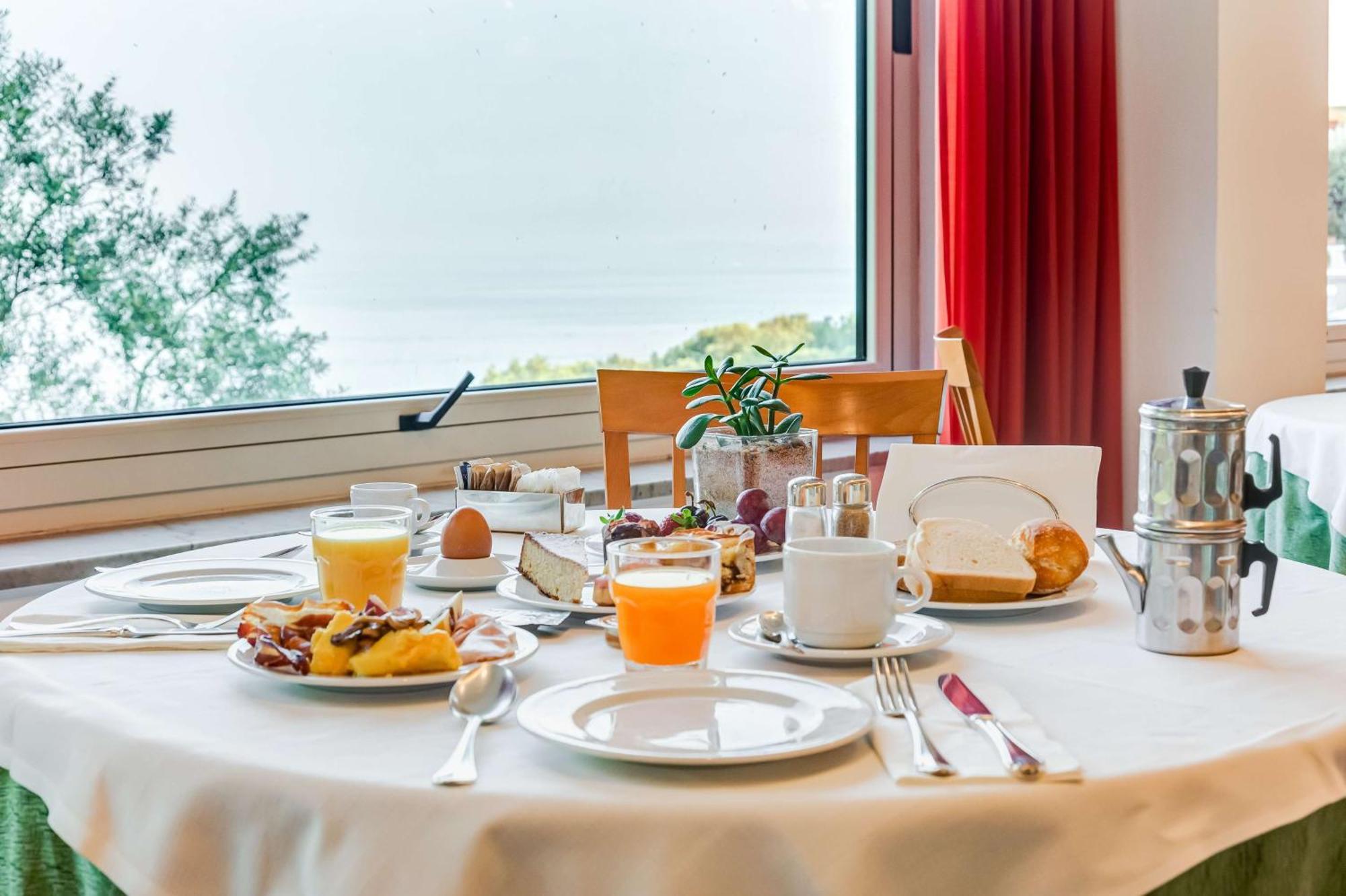 Best Western Hotel La Solara Сорренто Экстерьер фото